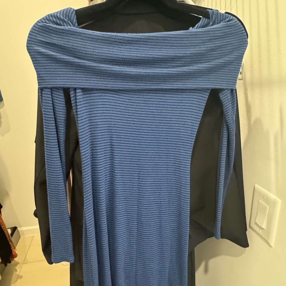 Silence + Noise Blue off the shoulder Long Sleeve Dress